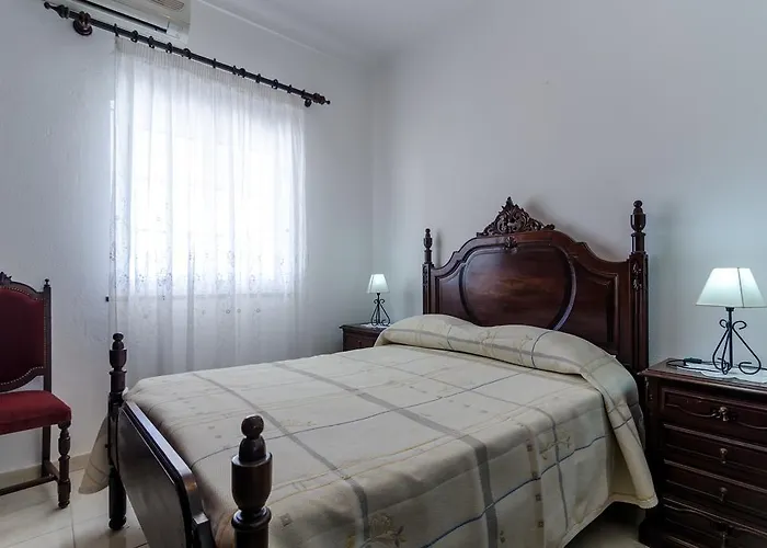 Hedwiges Armação de Pêra