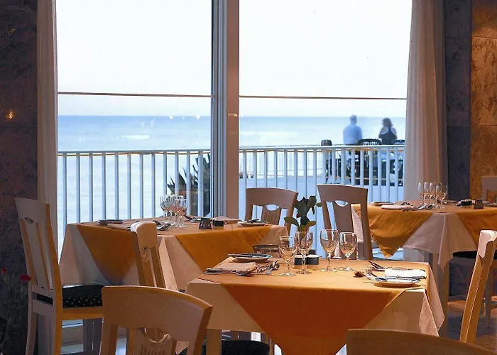 펜션 Hedwiges Armação de Pêra